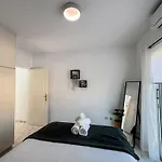 Lavi's Haven 2b, Paphos, Pool Apartment Paphos