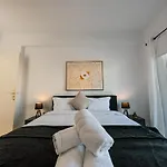 Lavi's Haven 2b, Paphos, Pool Paphos