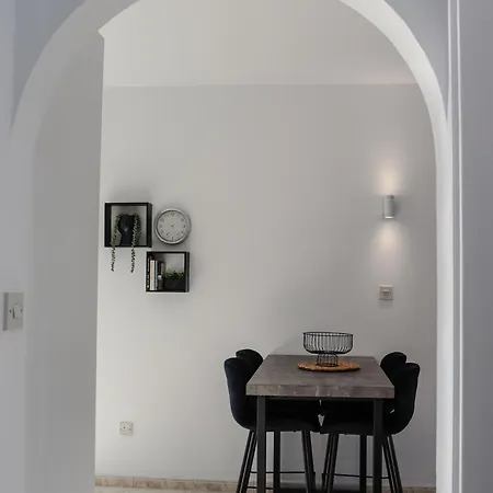 Lavi's Haven 2b, Paphos, Pool Appartamento
