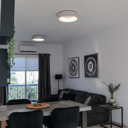 Lavi's Haven 2b, Paphos, Pool Appartamento Paphos