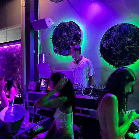 Lavi's Haven 2b, Paphos, Pool Paphos