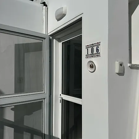 Lavi's Haven 2b, Paphos, Pool Apartmán