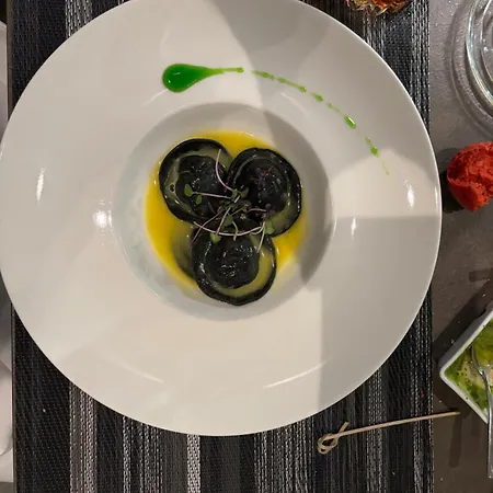 Lavi's Haven 2b, Paphos, Pool شقة *