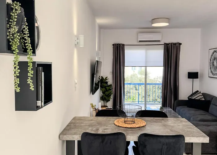 Appartement Lavi's Haven 2b, Paphos, Pool Paphos