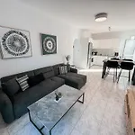Lavi's Haven 2b, Paphos, Pool Appartamento *